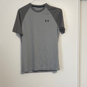 Under Armour Men's Two-Tone Gray Tee
